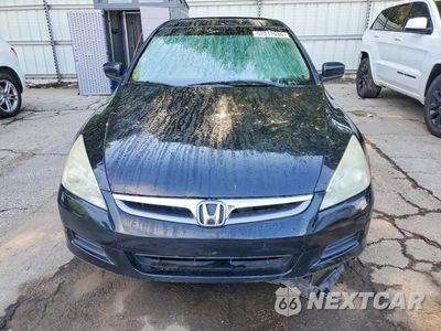 Piąte zdjęcie samochodu w środku: 2006 HONDA ACCORD EX VIN:1HGCM66526A004272 - miniatura