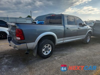 Trzecie zdjęcie samochodu z tyłu: 2012 DODGE RAM 3500 LARAMIE VIN:3C63D3EL0CG163891 - miniatura