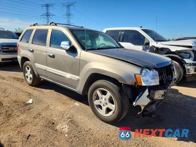 Czwarte zdjęcie samochodu z boku: 2005 JEEP GRAND CHEROKEE LIMITED VIN:1J4HS58N65C554072 - miniatura