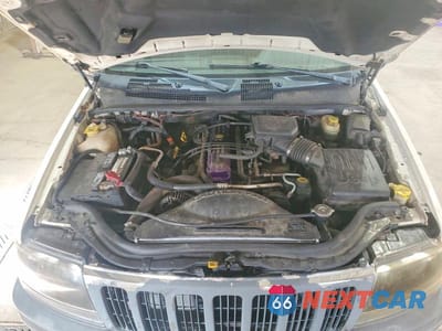 Zdjęcie 12 z 13 samochodu: 2001 JEEP GRAND CHEROKEE LAREDO VIN:1J4GW48S21C686417 - miniatura