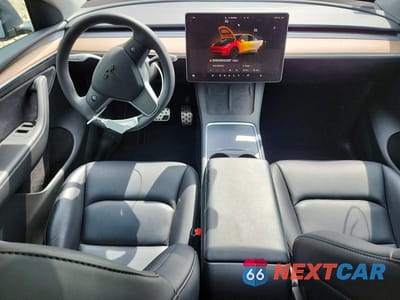 Zdjęcie 8 z 12 samochodu: 2023 TESLA MODEL Y VIN:7SAYGDEE2PF760102 - miniatura