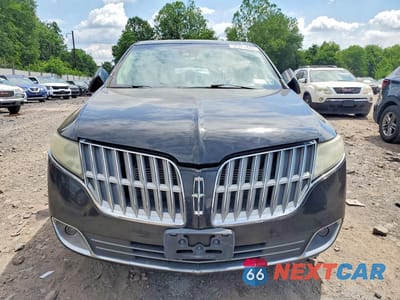 Piąte zdjęcie samochodu w środku: 2012 LINCOLN MKT LIVERY VIN:2LMHJ5AT8CBL54616 - miniatura