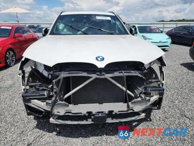 Piąte zdjęcie samochodu w środku: 2018 BMW X3 XDRIVEM40I VIN:5UXTS3C50J0Y94095 - miniatura