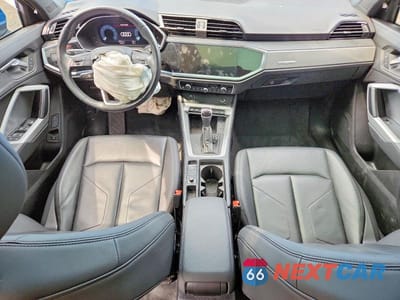 Zdjęcie 8 z 13 samochodu: 2023 AUDI Q3 PREMIUM S LINE 45 VIN:WA1DECF38P1137790 - miniatura