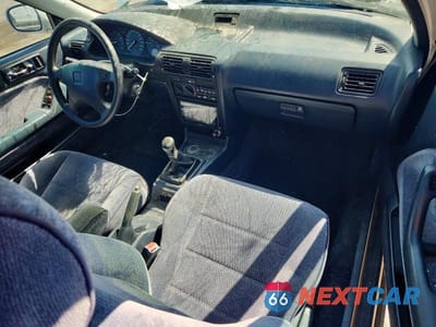Zdjęcie 8 z 12 samochodu: 1993 HONDA ACCORD EX VIN:1HGCB7178PA022071 - miniatura