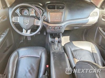 Zdjęcie 8 z 13 samochodu: 2017 DODGE JOURNEY CROSSROAD VIN:3C4PDDGG3HT579576 - miniatura