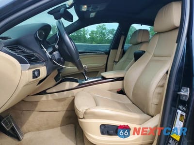 Zdjęcie 7 z 13 samochodu: 2014 BMW X6 XDRIVE50I VIN:5UXFG8C58EL592800 - miniatura