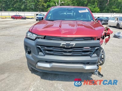 Piąte zdjęcie samochodu w środku: 2023 CHEVROLET COLORADO TRAIL BOSS VIN:1GCPTEEK5P1173868 - miniatura