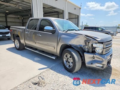 Czwarte zdjęcie samochodu z boku: 2013 CHEVROLET SILVERADO K1500 LTZ VIN:3GCPKTE71DG235668 - miniatura