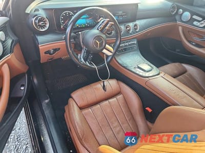 Zdjęcie 8 z 12 samochodu: 2021 MERCEDES-BENZ E 450 4MATIC VIN:W1K1J5KB8MF151867 - miniatura