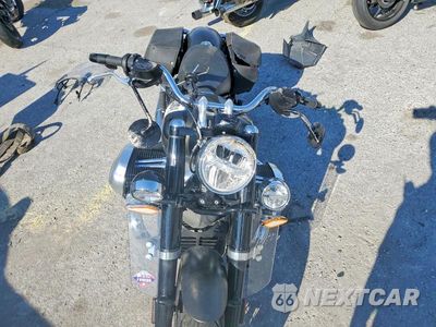 Piąte zdjęcie samochodu w środku: 2022 BMW R18 CLASSIC VIN:WB10L2304N6F84731 - miniatura