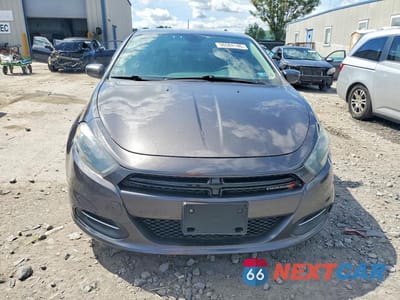 Piąte zdjęcie samochodu w środku: 2016 DODGE DART SXT VIN:1C3CDFBB3GD728079 - miniatura