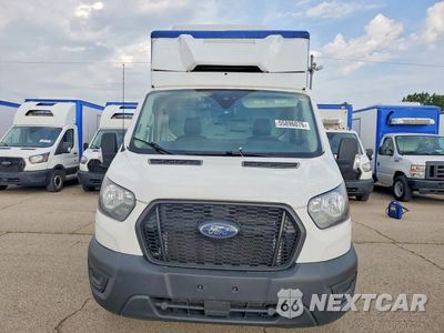 Piąte zdjęcie samochodu w środku: 2022 FORD TRANSIT DELIVERY TRUCK VIN:1FDBW5Z84NKA31644 - miniatura