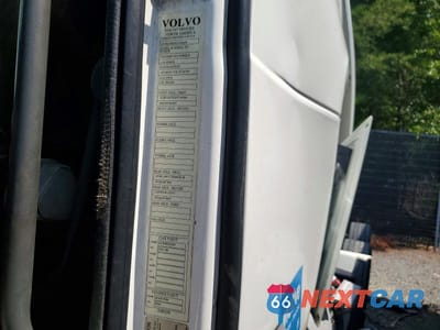 Zdjęcie 10 z 10 samochodu: 2016 VOLVO VN VNL - SEMI TRUCK VIN:4V4NC9EHXGN938699 - miniatura