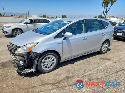 2014 TOYOTA PRIUS V TWO JTDZN3EU0E3363328 - główne zdjęcie licytacji z USA - miniatura