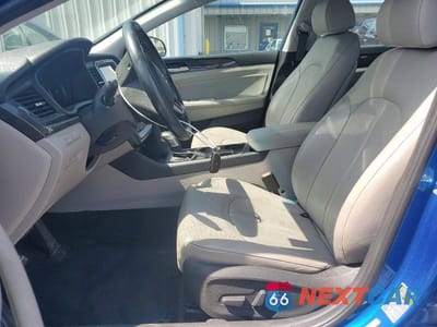 Zdjęcie 7 z 12 samochodu: 2018 HYUNDAI SONATA SPORT VIN:5NPE34AF8JH647743 - miniatura