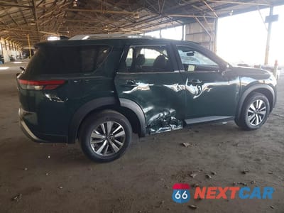 Trzecie zdjęcie samochodu z tyłu: 2025 NISSAN PATHFINDER SL VIN:5N1DR3CA2SC232612 - miniatura