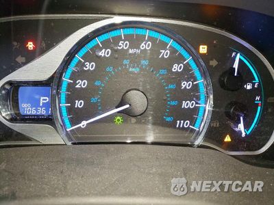 Zdjęcie 9 z 13 samochodu: 2014 TOYOTA SIENNA XLE 7-PASSENGER VIN:5TDDK3DC2ES084781 - miniatura