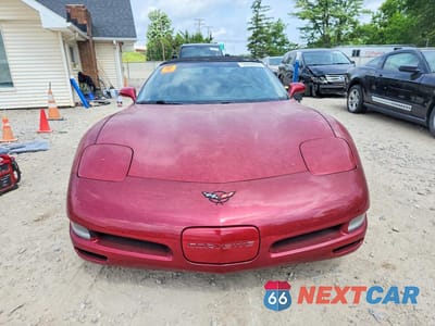 Piąte zdjęcie samochodu w środku: 2004 CHEVROLET CORVETTE VIN:1G1YY32GX45110191 - miniatura