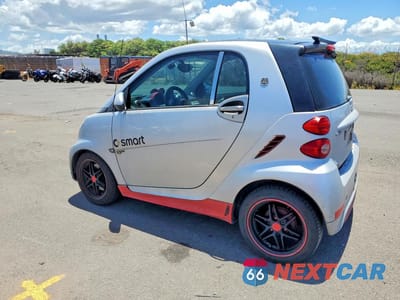 Drugie zdjęcie samochodu z przodu: 2013 SMART FORTWO VIN:WMEEJ3BA5DK683402 - miniatura