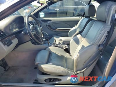 Zdjęcie 7 z 12 samochodu: 2004 BMW 325 VIN:WBABW33424PL25069 - miniatura