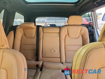 Zdjęcie 10 z 13 samochodu: 2020 VOLVO V60 CROSS COUNTRY T5 MOMENTUM VIN:YV4102WK6L1037932 - miniatura