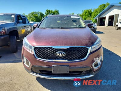 Piąte zdjęcie samochodu w środku: 2016 KIA SORENTO EX VIN:5XYPHDA50GG132866 - miniatura