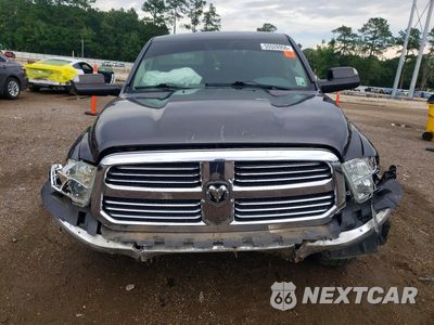 Piąte zdjęcie samochodu w środku: 2016 RAM 1500 SLT VIN:1C6RR6LT1GS127755 - miniatura