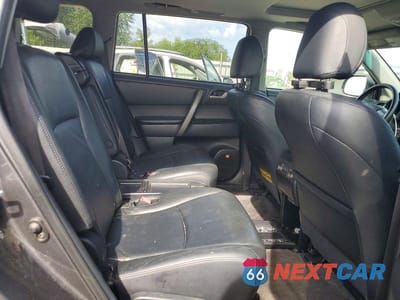 Zdjęcie 11 z 13 samochodu: 2008 TOYOTA HIGHLANDER SPORT VIN:JTEES43A582057933 - miniatura