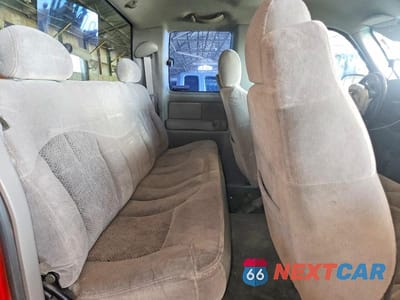 Zdjęcie 10 z 12 samochodu: 2000 CHEVROLET SILVERADO K1500 VIN:1GCEK19T2YE258473 - miniatura