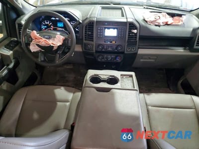 Zdjęcie 8 z 12 samochodu: 2022 FORD F250 SUPER DUTY VIN:1FT7X2B67NEE49998 - miniatura