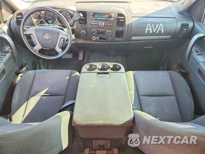 Zdjęcie 8 z 13 samochodu: 2013 GMC SIERRA K1500 SLE VIN:1GTR2VE72DZ217085 - miniatura