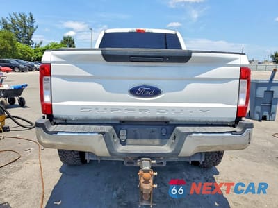 Zdjęcie 6 z 12 samochodu: 2019 FORD F250 SUPER DUTY VIN:1FT7W2B60KEE34340 - miniatura