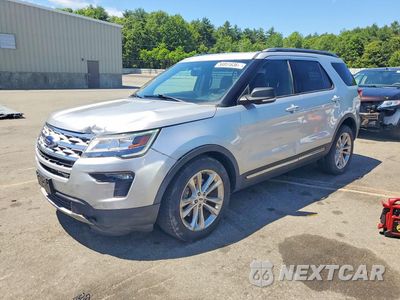 2019 FORD EXPLORER XLT 1FM5K8D85KGA81128 - główne zdjęcie licytacji z USA - miniatura