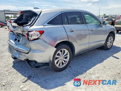 Trzecie zdjęcie samochodu z tyłu: 2018 ACURA RDX TECHNOLOGY VIN:5J8TB3H55JL008332 - miniatura