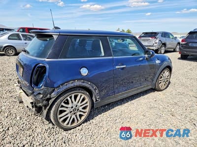 Trzecie zdjęcie samochodu z tyłu: 2015 MINI COOPER S VIN:WMWXP7C5XF2A42277 - miniatura