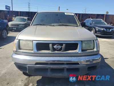 Piąte zdjęcie samochodu w środku: 2000 NISSAN FRONTIER KING CAB XE VIN:1N6DD26S7YC320269 - miniatura
