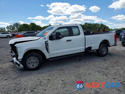 2024 FORD F250 SUPER DUTY 1FT7X2AA7REF16840 - główne zdjęcie licytacji z USA - miniatura