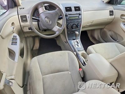 Zdjęcie 8 z 12 samochodu: 2010 TOYOTA COROLLA LE VIN:2T1BU4EE0AC384426 - miniatura