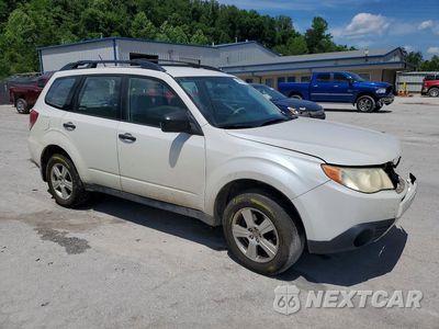 Czwarte zdjęcie samochodu z boku: 2012 SUBARU FORESTER 2.5X VIN:JF2SHABC9CH402749 - miniatura
