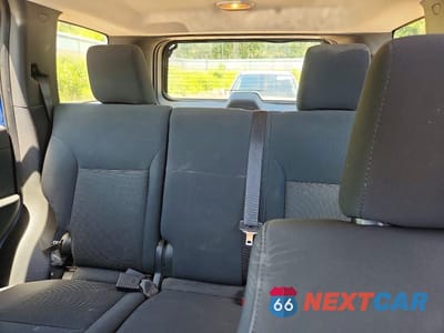 Zdjęcie 10 z 13 samochodu: 2009 JEEP LIBERTY SPORT VIN:1J8GN28K69W546323 - miniatura