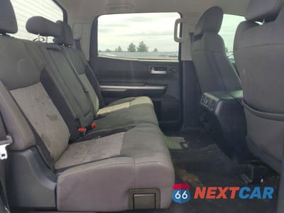 Zdjęcie 10 z 12 samochodu: 2017 TOYOTA TUNDRA SR5 VIN:5TFDY5F19HX610313 - miniatura
