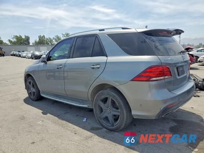 Drugie zdjęcie samochodu z przodu: 2016 MERCEDES-BENZ GLE 400 4MATIC VIN:4JGDA5GB6GA624209 - miniatura