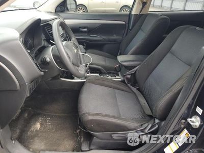 Zdjęcie 7 z 13 samochodu: 2018 MITSUBISHI OUTLANDER ES VIN:JA4AD2A39JJ001554 - miniatura