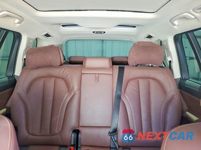 Zdjęcie 10 z 13 samochodu: 2020 BMW X7 XDRIVE40I VIN:5UXCW2C02L9A01929 - miniatura