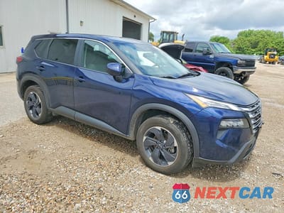 Czwarte zdjęcie samochodu z boku: 2024 NISSAN ROGUE SV VIN:5N1BT3BA9RC682262 - miniatura