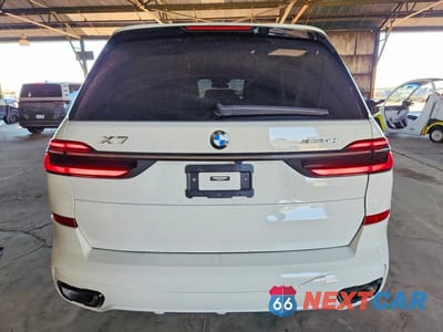 Zdjęcie 6 z 13 samochodu: 2024 BMW X7 XDRIVE40I VIN:5UX23EM02R9S31495 - miniatura