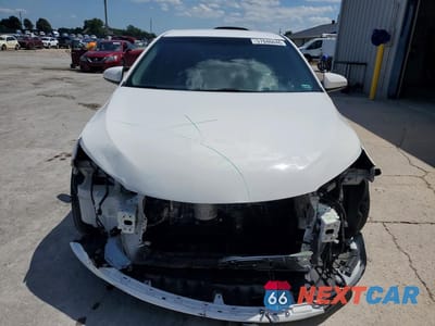 Piąte zdjęcie samochodu w środku: 2017 TOYOTA CAMRY SE VIN:4T1BF1FK5HU358359 - miniatura