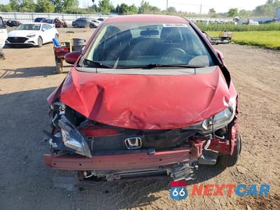 Piąte zdjęcie samochodu w środku: 2017 HONDA FIT LX VIN:3HGGK5H58HM712224 - miniatura