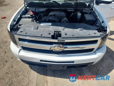 Zdjęcie 11 z 12 samochodu: 2011 CHEVROLET SILVERADO K1500 LTZ VIN:3GCPKTE34BG258176 - miniatura